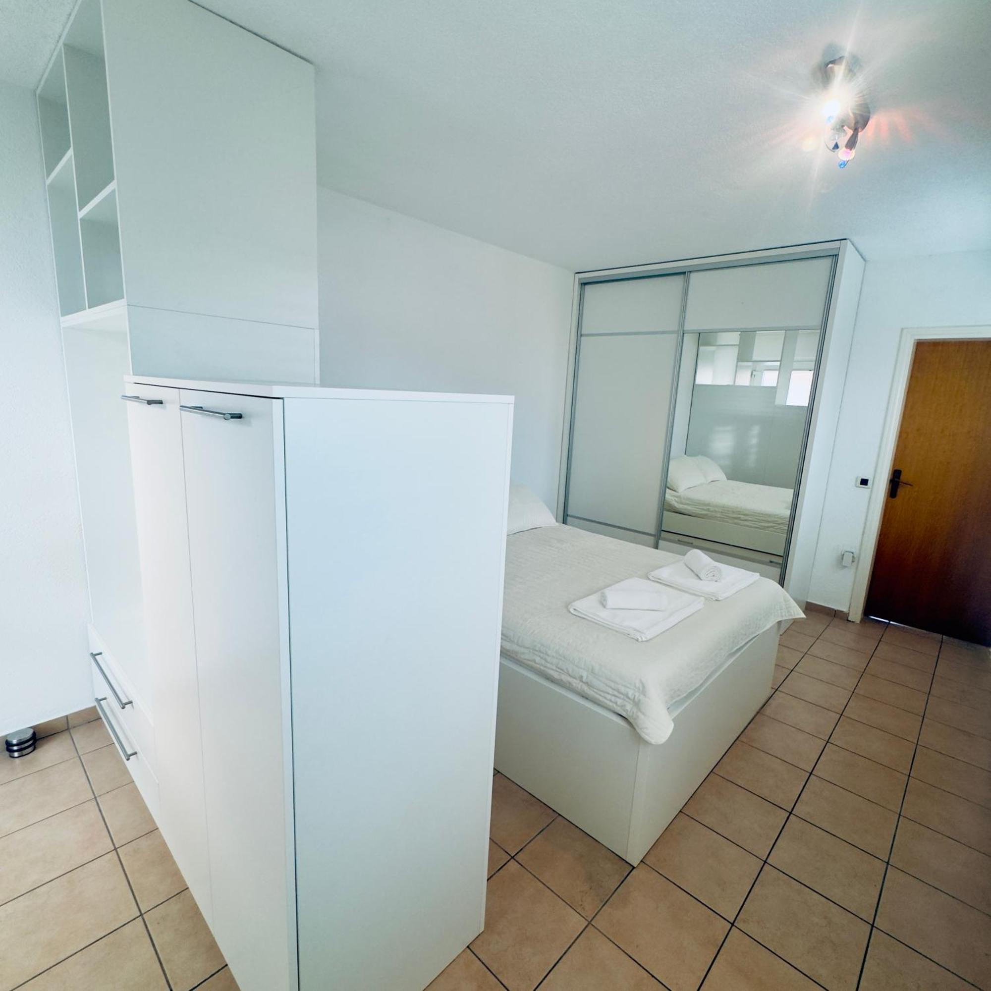 Apartments Larus บาชกาโวดา ภายนอก รูปภาพ